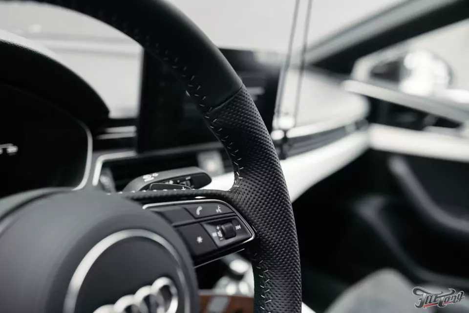 Кузовной ремонт и перетяжка руля для Audi A5
